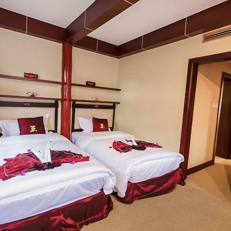 Lijiang Wangfu Hotel Экстерьер фото