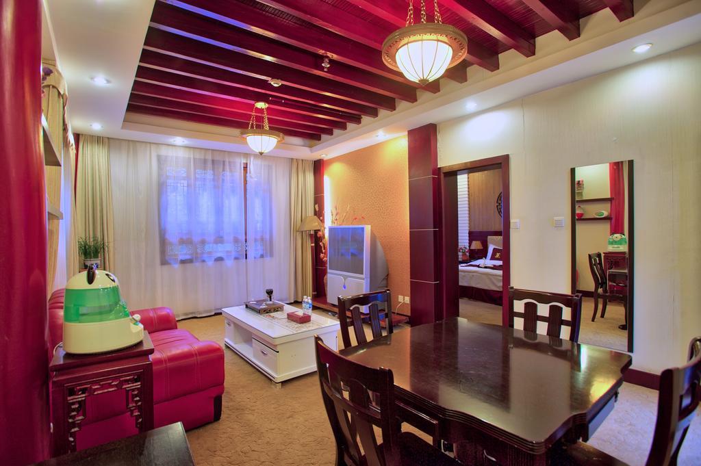 Lijiang Wangfu Hotel Экстерьер фото
