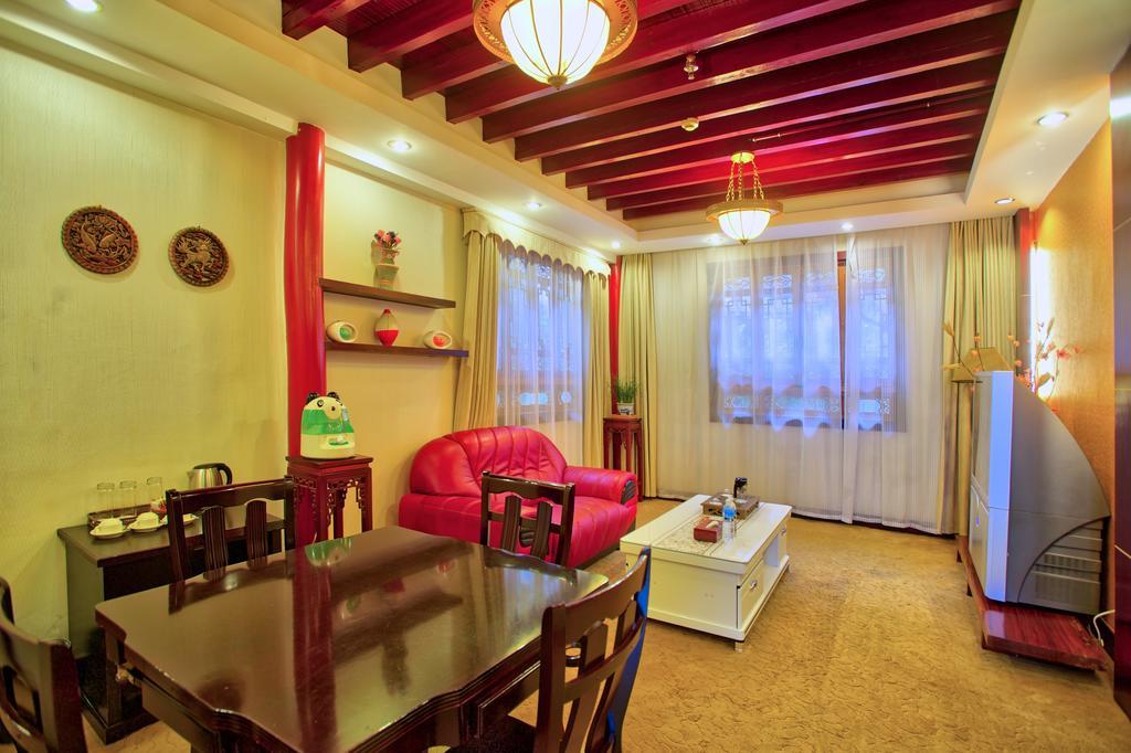 Lijiang Wangfu Hotel Экстерьер фото