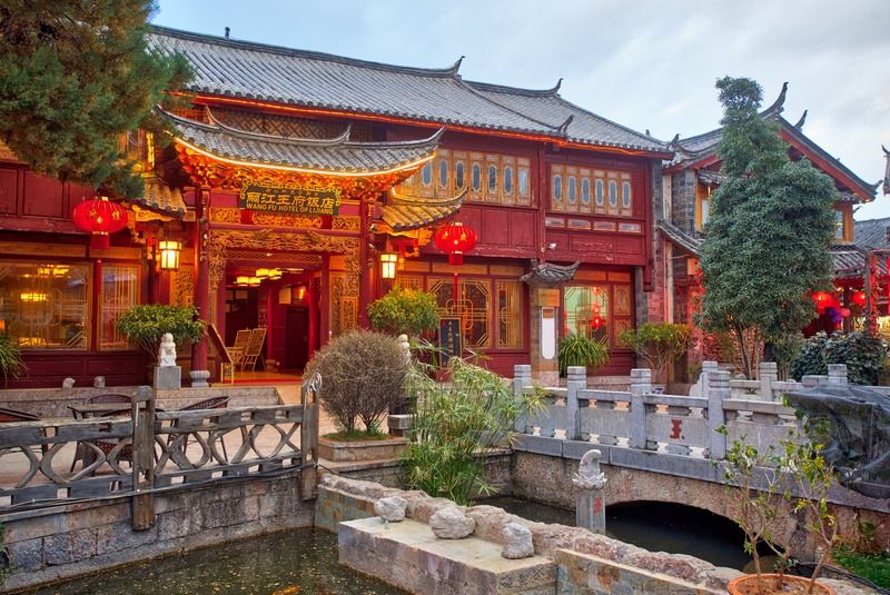 Lijiang Wangfu Hotel Экстерьер фото