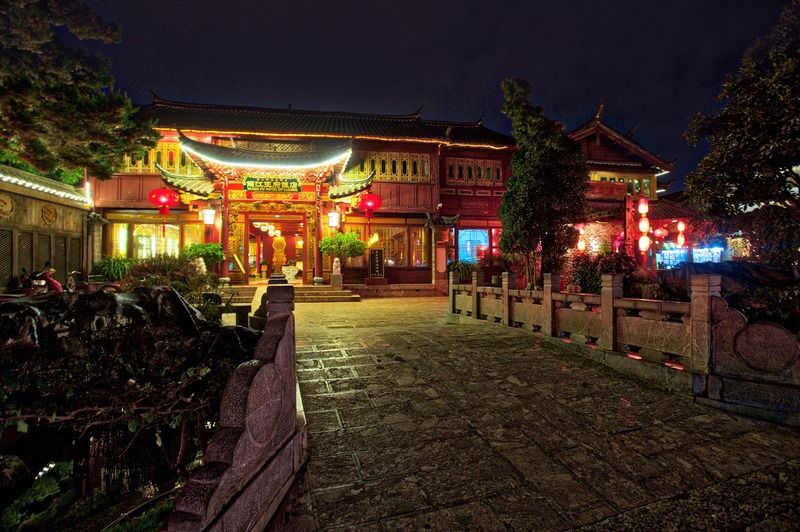 Lijiang Wangfu Hotel Экстерьер фото