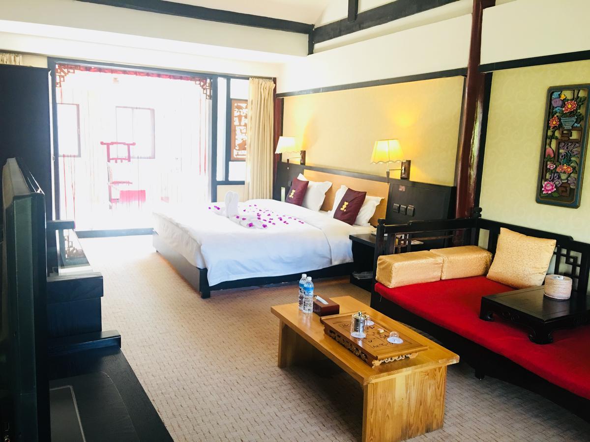 Lijiang Wangfu Hotel Экстерьер фото