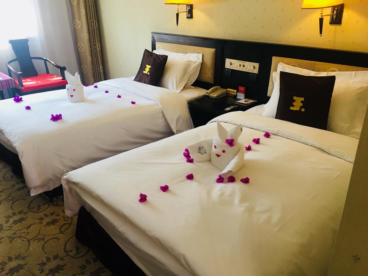 Lijiang Wangfu Hotel Экстерьер фото