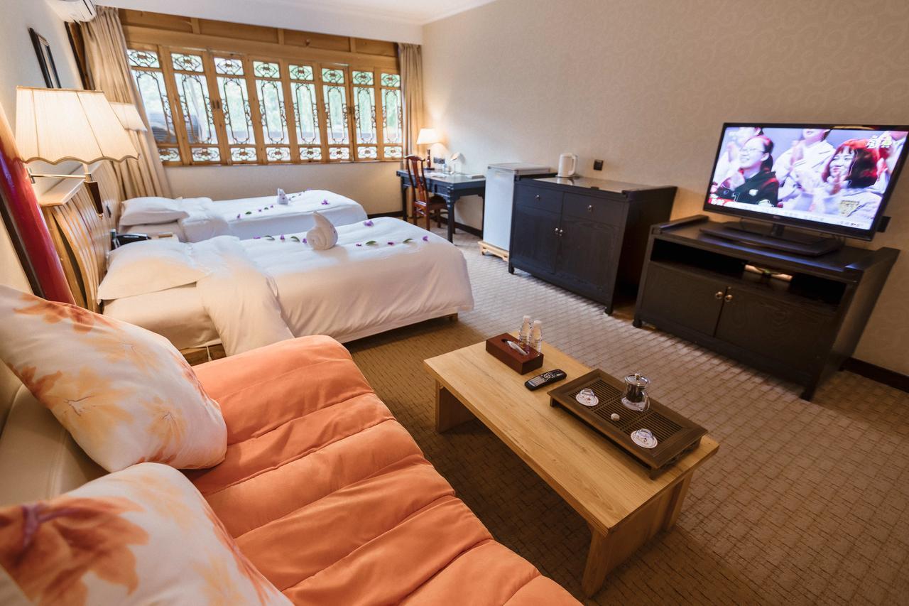 Lijiang Wangfu Hotel Экстерьер фото