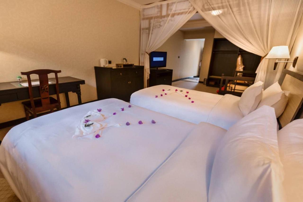 Lijiang Wangfu Hotel Экстерьер фото